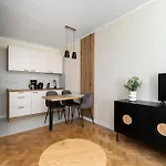 Przytulny Blisko Lasu Z Szybkim Wi-fi Apartamento Sopot