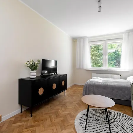 Przytulny Blisko Lasu Z Szybkim Wi-fi Appartement